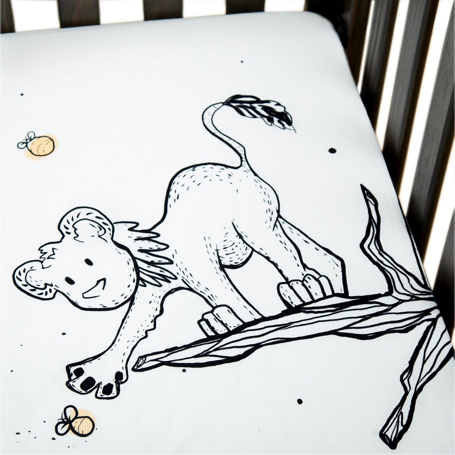 100% Cotton Fitted Crib Sheet - Lionhearted