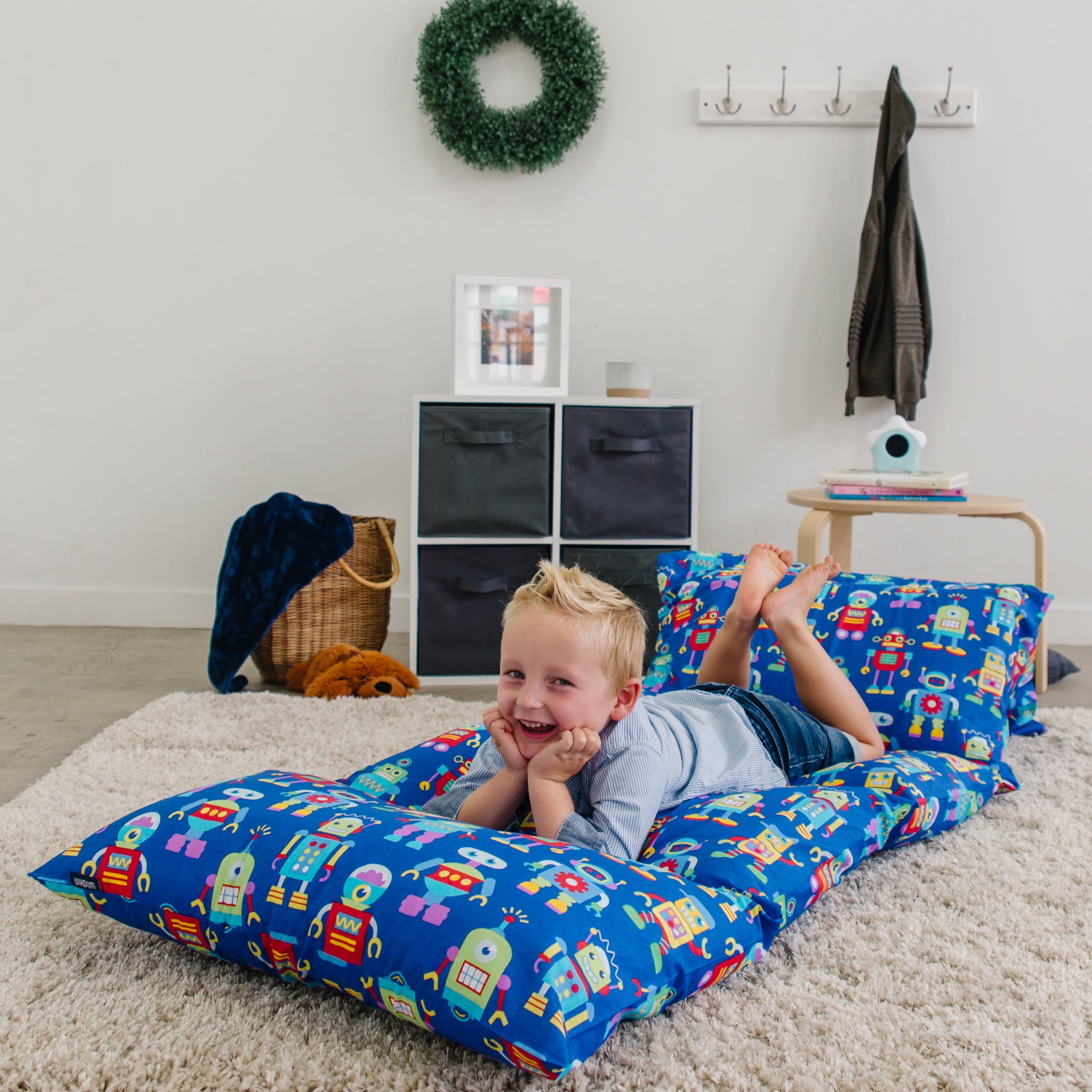 Robots Microfiber Pillow Lounger