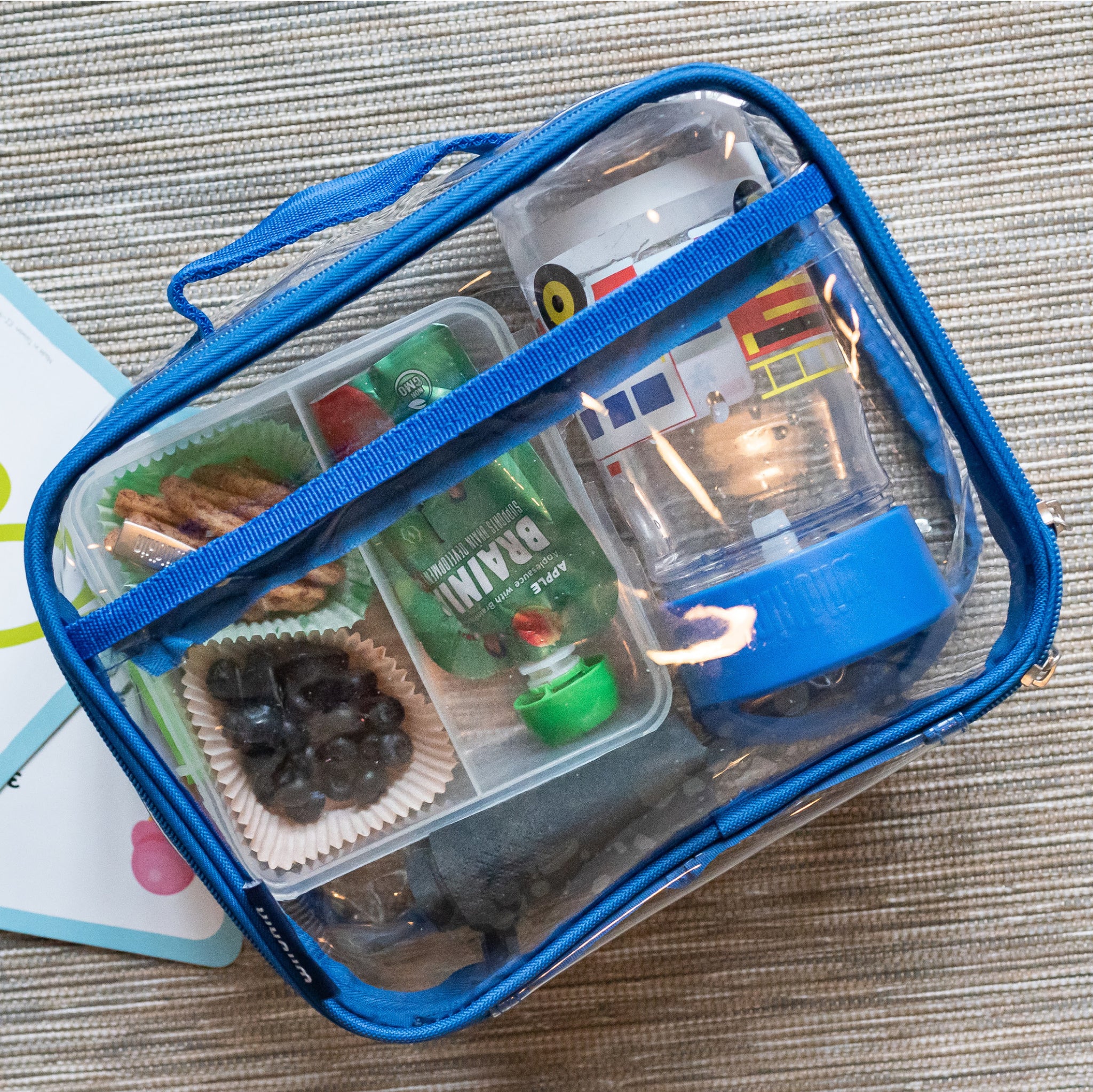 Wildkin Kids Insulated Lunch Box Bag for Boys & Girls, Clear W